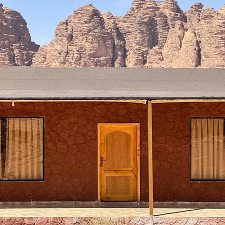 Rum Royal Flower Luxury Camp Вади Рум Екстериор снимка