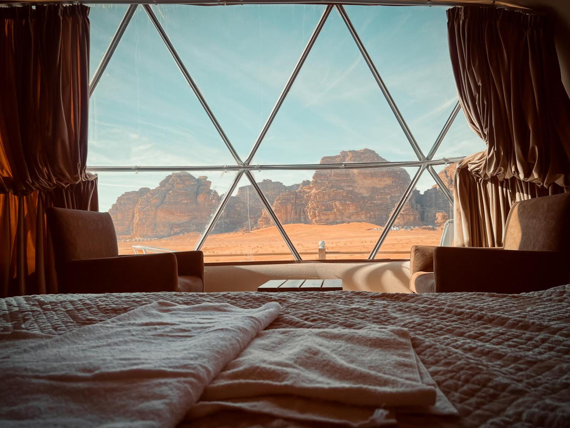 Rum Royal Flower Luxury Camp Вади Рум Екстериор снимка