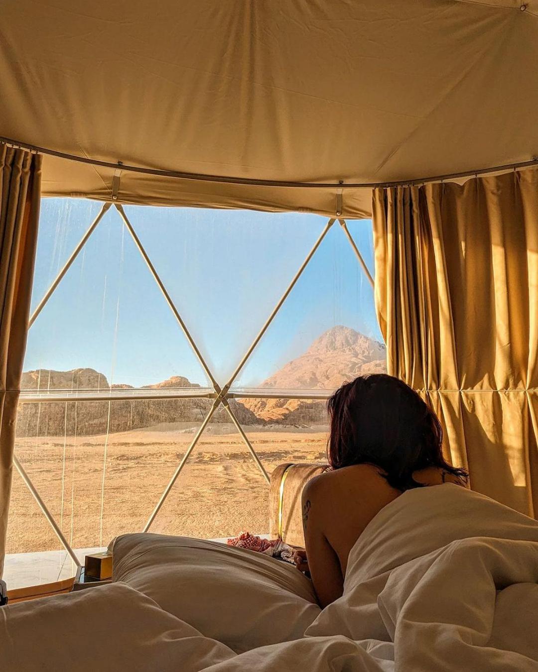 Rum Royal Flower Luxury Camp Вади Рум Екстериор снимка